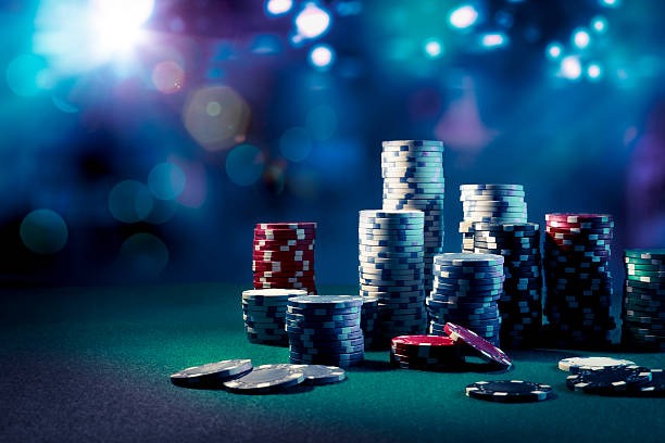 Boxing payout table and betting interface at tajamwin live-dealer table