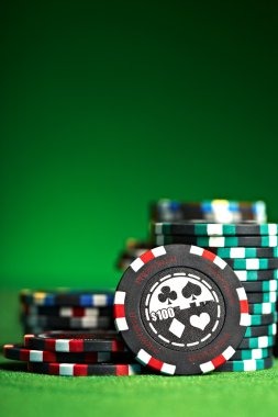 tajamwin Texas Hold'em Bonus live-dealer table with HD feed and payout chart